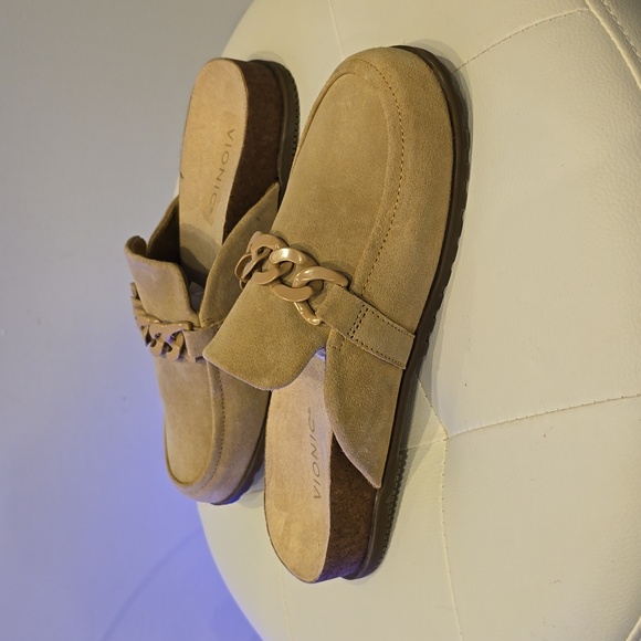 Vionic GEORGIE Tan Leather Beige Mules Slides Shoes New Women's 8 8.5 11 - Picture 5 of 5